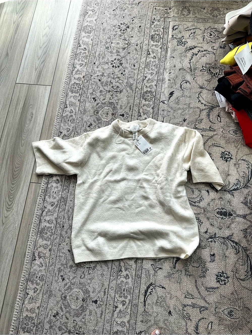 H&M Knit T-Shirt Cream Short Sleeve T-Shirt NWT